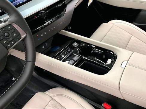 New 2027 Nissan Murano Platinum AWD/4WD image 9