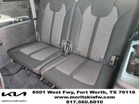 Certified 2026 Kia Sorento LX FWD image 29