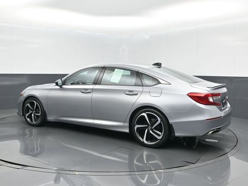 Used 2022 Honda Accord Sport image 16