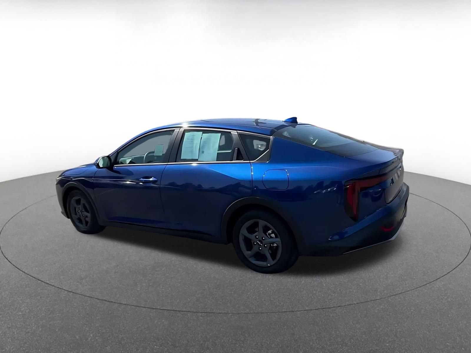 Used 2026 Kia K4 FWD image 9