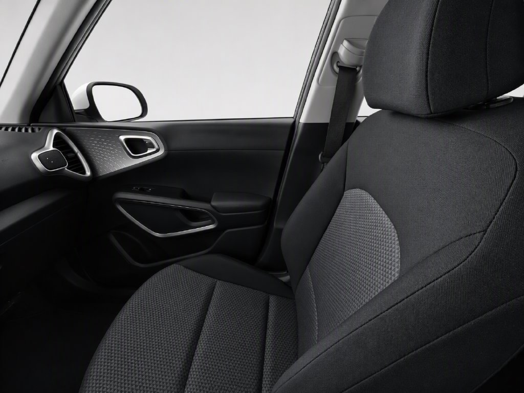 Certified 2025 Kia Soul LX w/ LX Technology Package FWD image 23