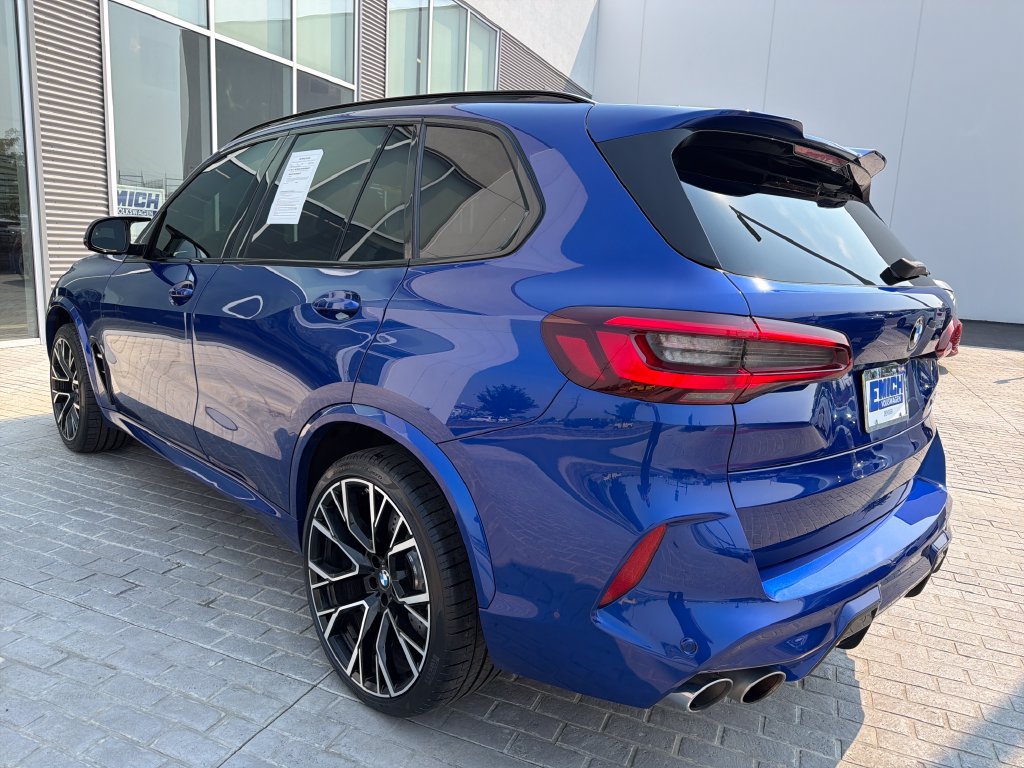 Used 2022 BMW X5 M w/ Executive Package AWD/4WD image 3