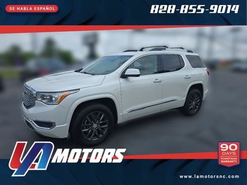 Used 2017 GMC Acadia Denali w/ Technology Package FWD image 1