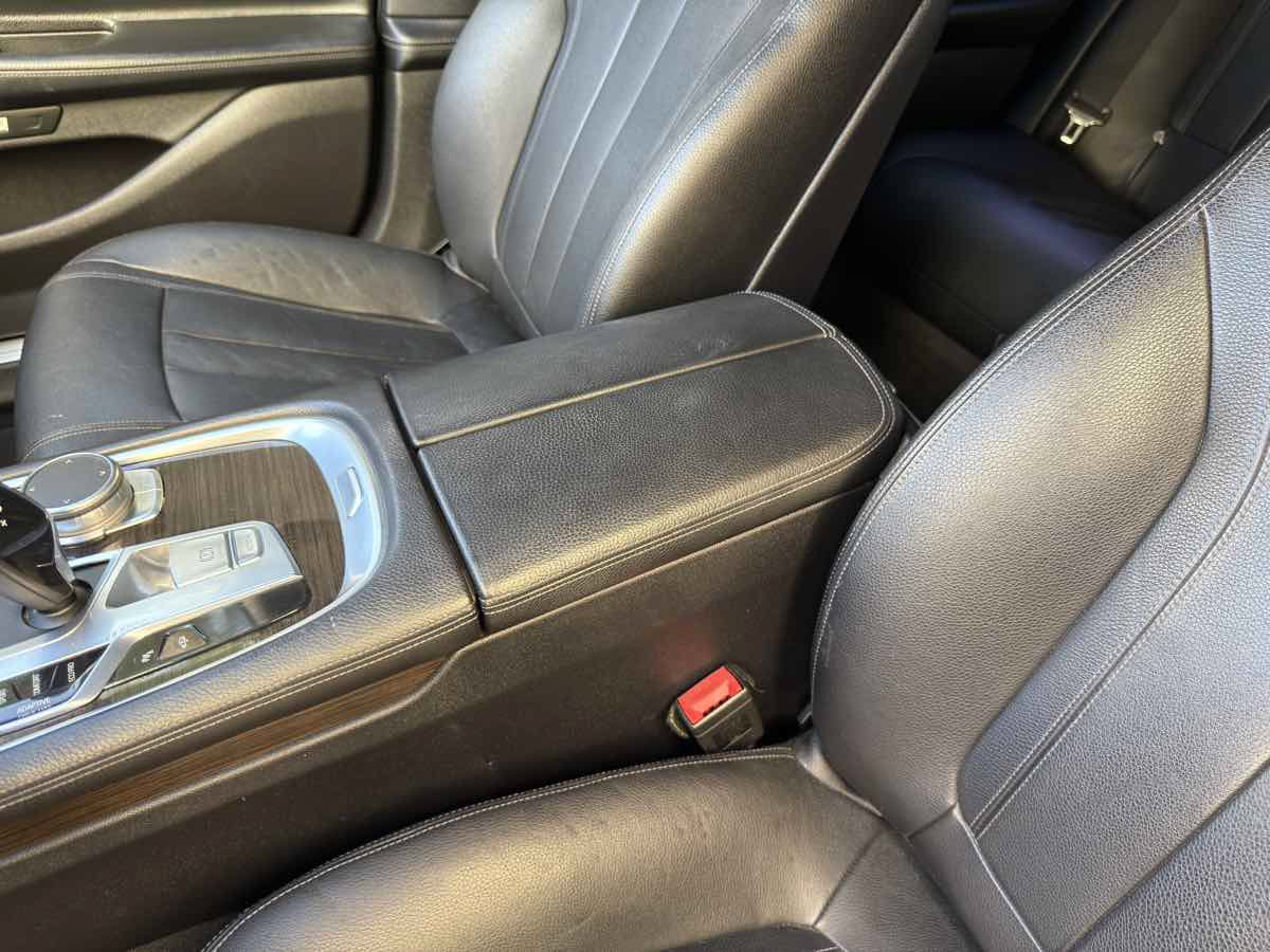 Used 2016 BMW 740i RWD image 39