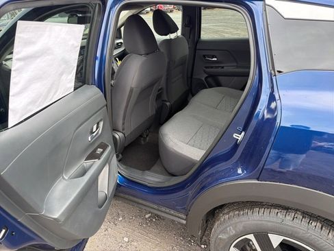 New 2026 Nissan Kicks SV w/ SV Premium Package image 15