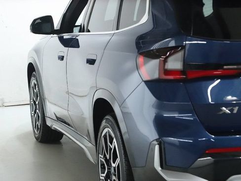Used 2025 BMW X1 xDrive28i AWD/4WD image 47