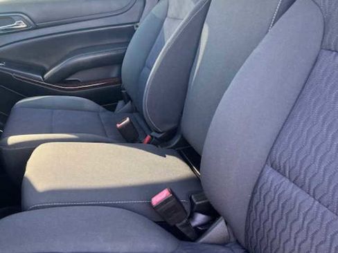 Used 2015 GMC Yukon SLE w/ Convenience Package image 9