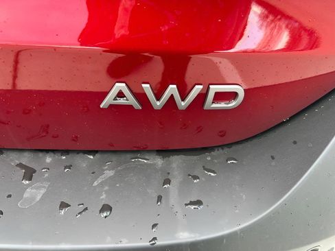 New 2026 Nissan Kicks SV w/ SV Premium Package image 24