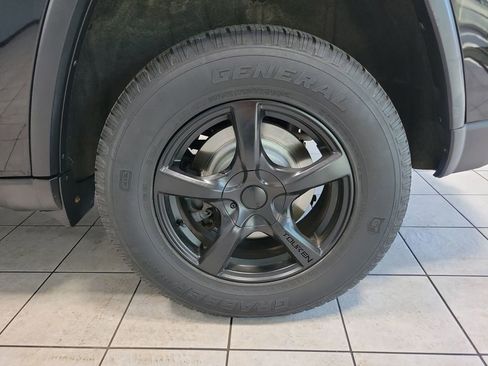 Used 2014 Jeep Grand Cherokee Laredo w/ Quick Order Package 23E image 54