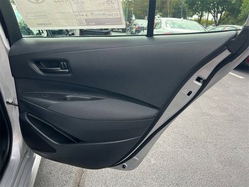 Used 2025 Toyota Corolla LE image 16