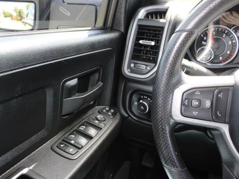 Used 2024 RAM 3500 Tradesman w/ Towing Technology Group AWD/4WD image 25