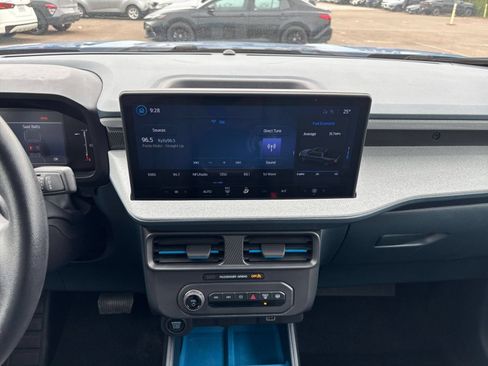 Used 2026 Ford Maverick XLT FWD image 14