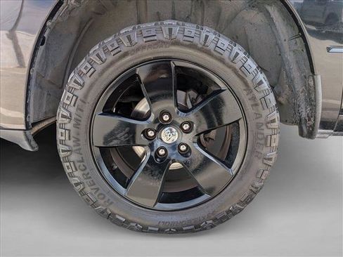 Used 2012 RAM 1500 Express RWD image 14