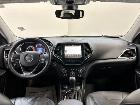 Used 2019 Jeep Cherokee Limited AWD/4WD image 17