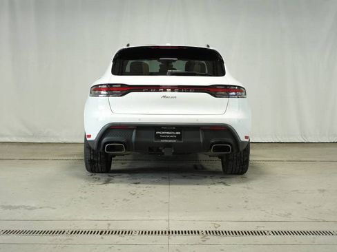 Used 2025 Porsche Macan image 6