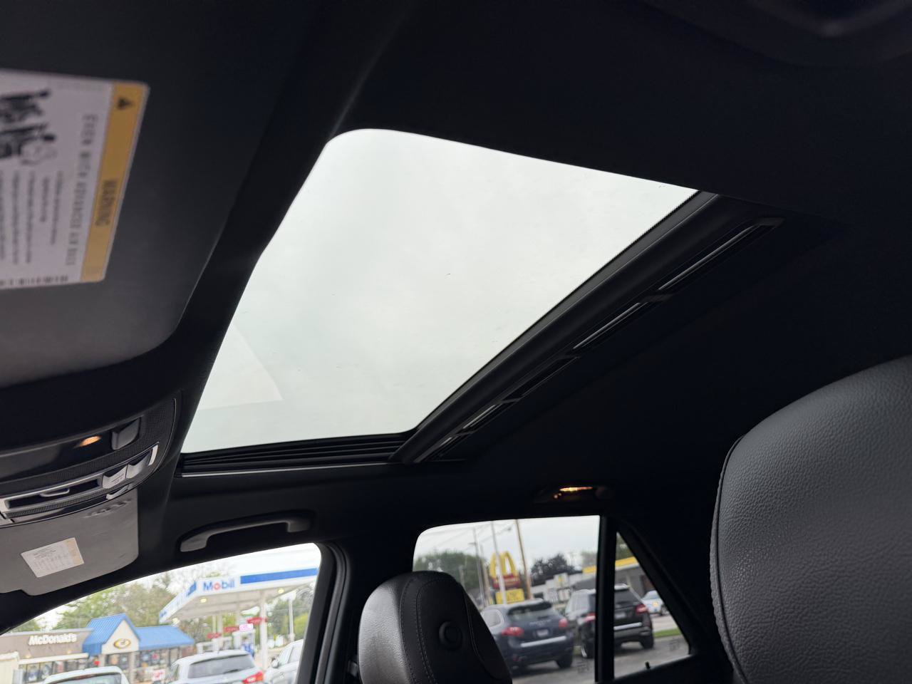 Used 2017 Mercedes-Benz GLE 350 4MATIC image 22