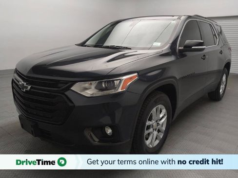 Used 2021 Chevrolet Traverse LT FWD image 1