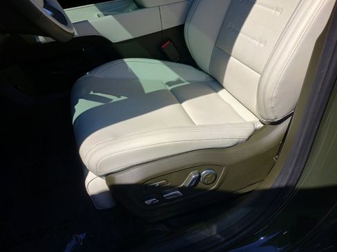 Used 2024 Hyundai Santa Fe Calligraphy image 13