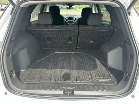 Used 2021 Chevrolet Equinox LT AWD/4WD image 13