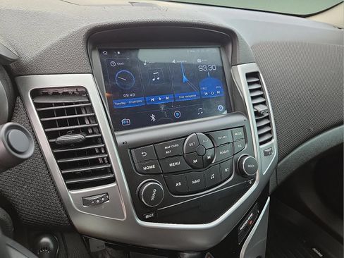 Used 2014 Chevrolet Cruze Eco FWD image 7