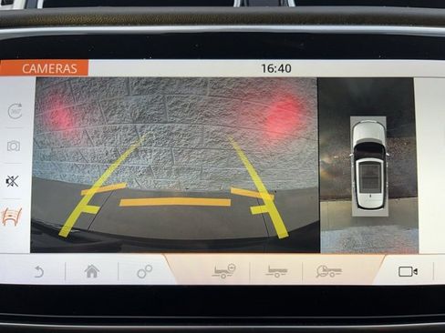 Used 2020 Land Rover Range Rover Long Wheelbase Autobiography image 13