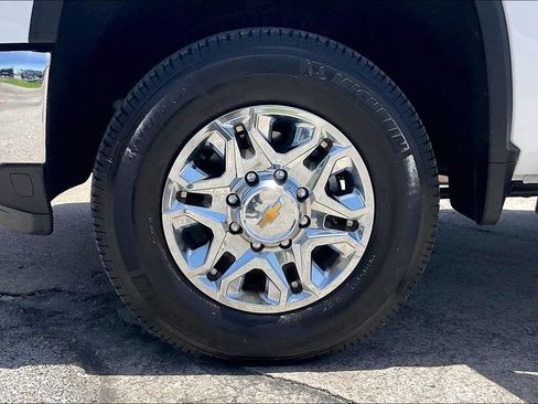 Used 2026 Chevrolet Silverado 2500 LTZ AWD/4WD image 35