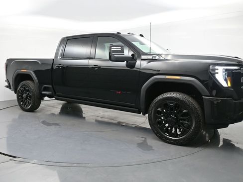 New 2026 GMC Sierra 2500 AT4 w/ AT4 Premium Plus Package image 5