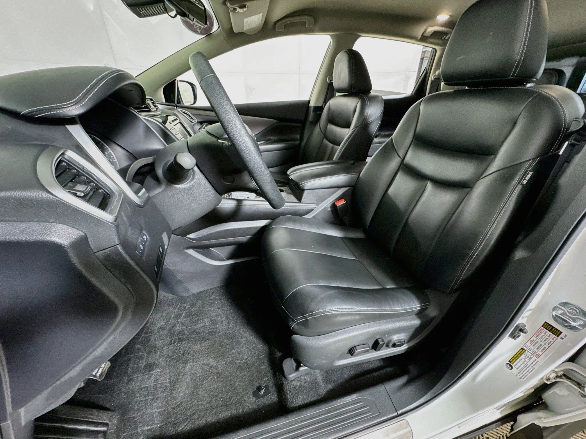Used 2023 Nissan Murano SV w/ SV Midnight Edition Package AWD/4WD image 13