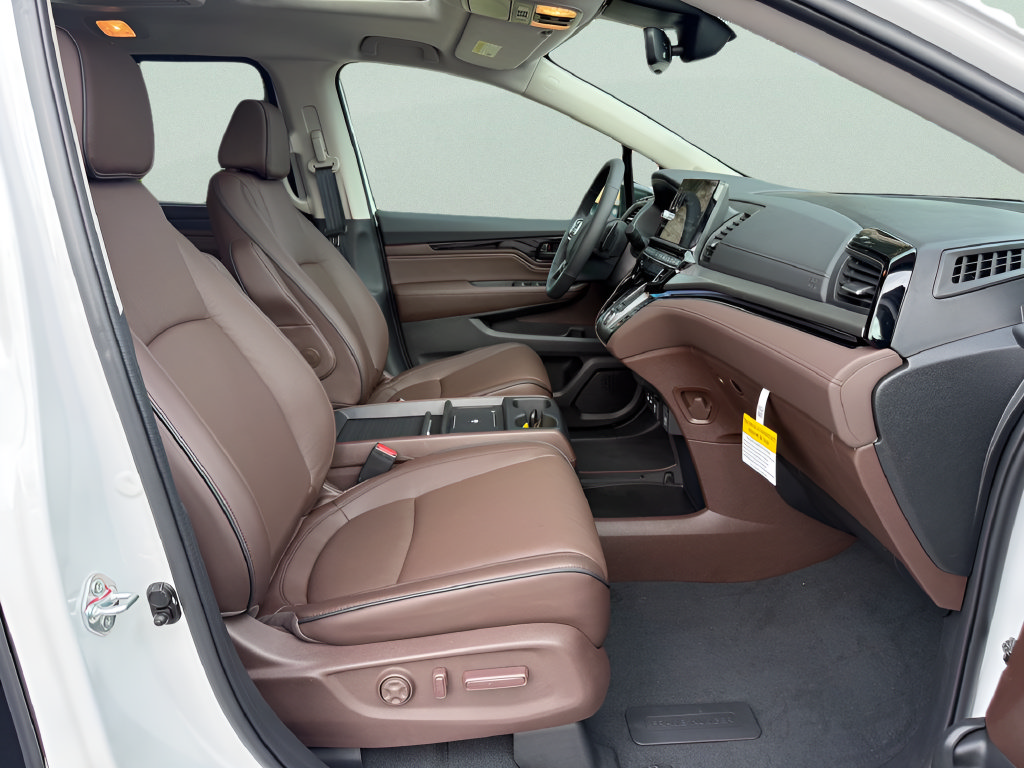 New 2027 Honda Odyssey Touring image 14