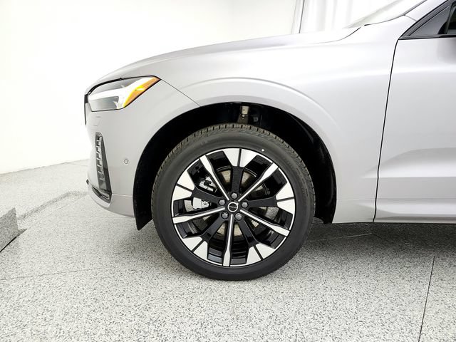 New 2026 Volvo XC60 B5 Plus w/ Protection Package Premier AWD/4WD image 29
