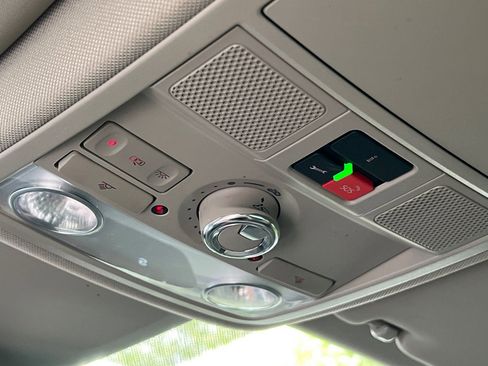 Used 2022 Volkswagen Passat 2.0T SE image 23