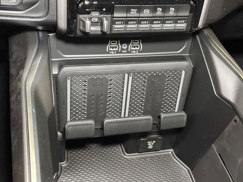 New 2026 RAM 2500 Big Horn AWD/4WD image 29