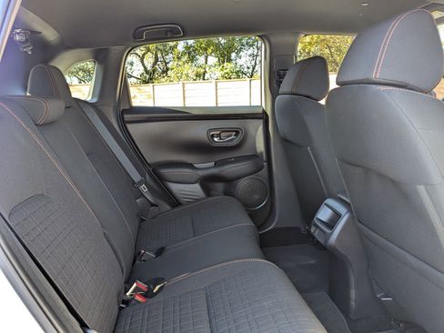 Used 2024 Honda HR-V Sport image 25