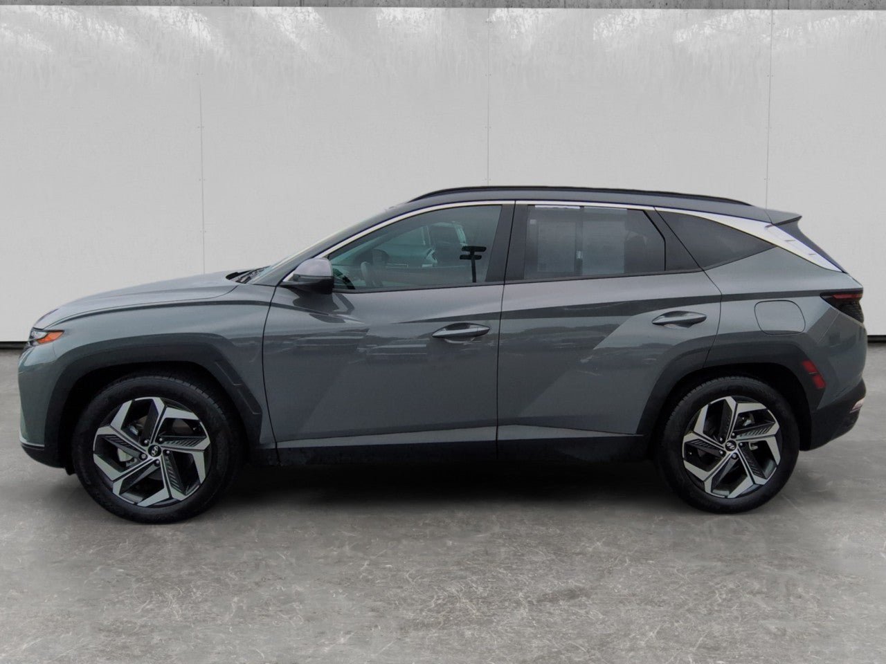 Used 2024 Hyundai Tucson SEL w/ Convenience Package FWD image 4