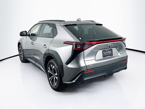 Used 2024 Toyota bZ4X XLE w/ Weather Package image 5