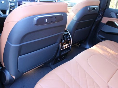 New 2026 BMW X5 xDrive50e w/ Climate Comfort Package image 47