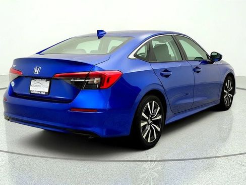 Used 2023 Honda Civic EX image 5