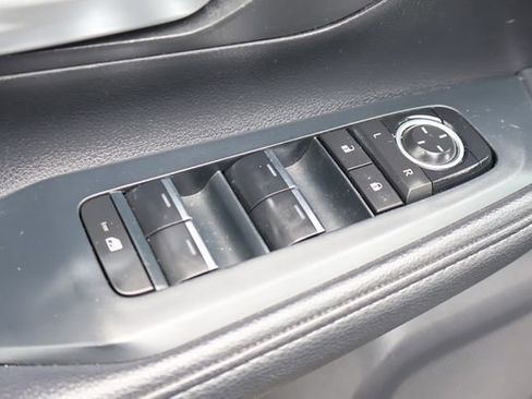 Used 2024 Toyota Grand Highlander XLE image 12