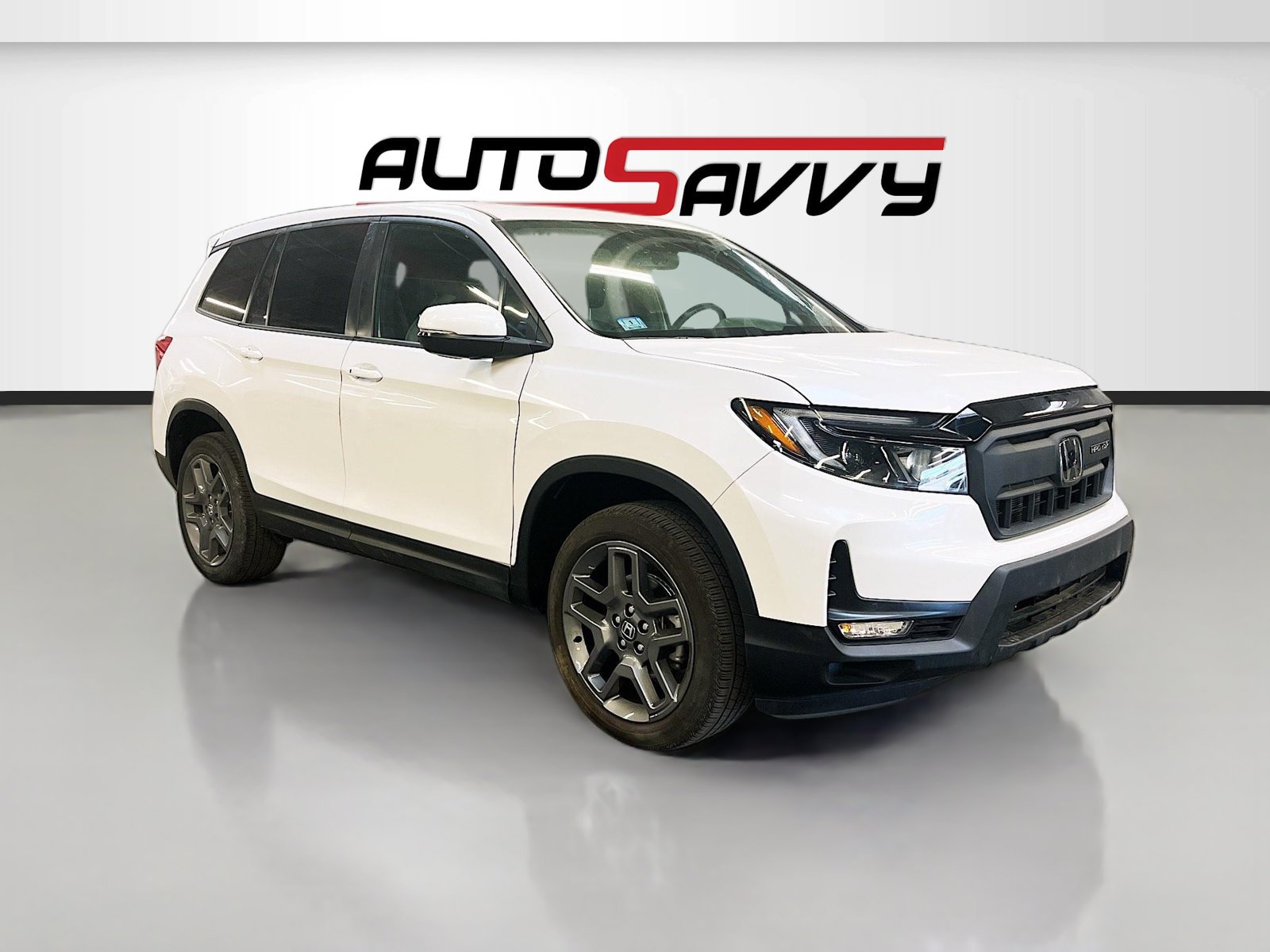 Used 2023 Honda Passport EX-L image 1