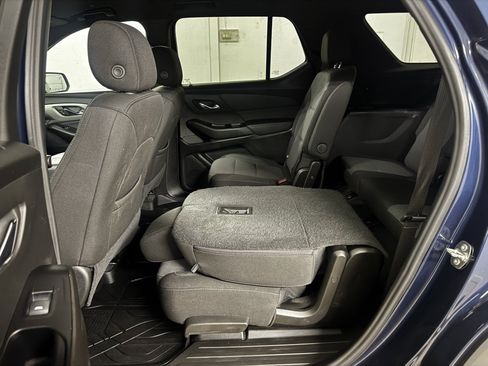 Used 2023 Chevrolet Traverse LT AWD/4WD image 51