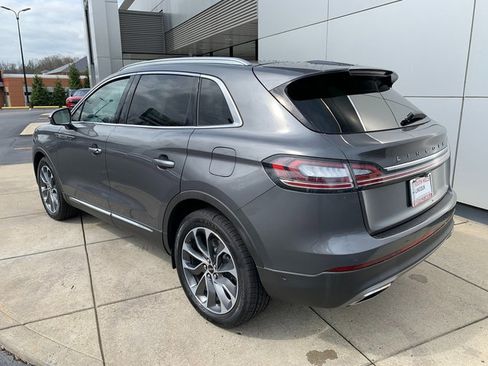 Certified 2022 Lincoln Nautilus Reserve w/ Equipment Group 201A image 3