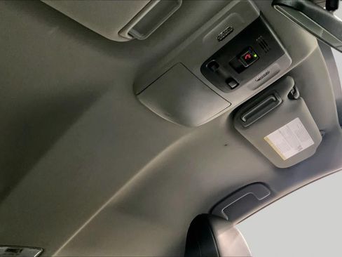 Used 2024 Toyota Camry SE FWD image 14