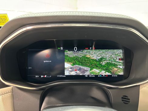 Used 2026 Jaguar F-PACE R-Dynamic S AWD/4WD image 18