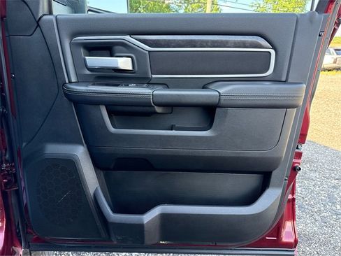 Used 2024 RAM 2500 Big Horn image 25