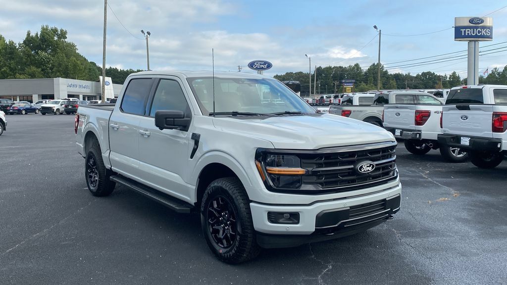 New 2026 Ford F150 XLT w/ Equipment Group 302A MID AWD/4WD image 3