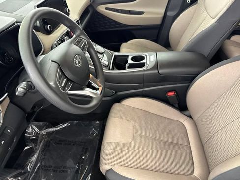 Used 2023 Hyundai Santa Fe SE AWD/4WD image 25