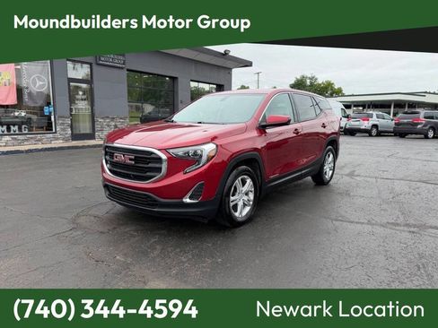 Used 2018 GMC Terrain SLE FWD image 1