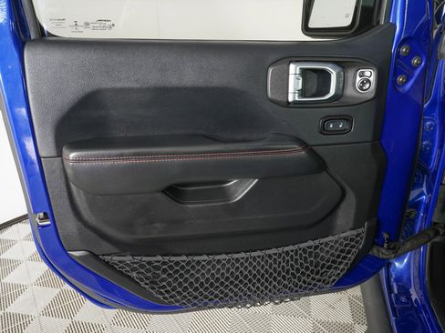 Used 2018 Jeep Wrangler Unlimited Rubicon image 14