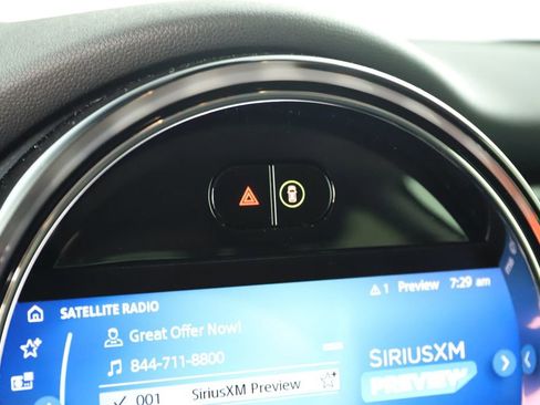Used 2024 MINI Cooper 2-Door Hardtop FWD image 24