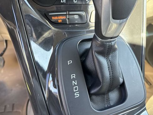 Used 2015 Ford Escape Titanium AWD/4WD image 30